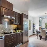Charming 4 Bedrooms Tarez Private Pool Villa *