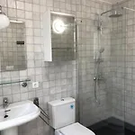 Charming 4 Bedrooms Tarez Private Pool וילה