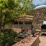 Charming 4 Bedrooms Tarez Private Pool וילה