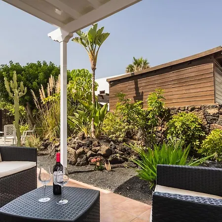 Charming Puerto Del Carmen 4 Bedrooms Tarez Private Pool Close To The Old Town * Puerto del Carmen (Lanzarote)
