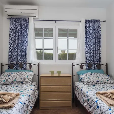 فيلة Charming 4 Bedrooms Tarez Private Pool بويرتو ذيل كارمين