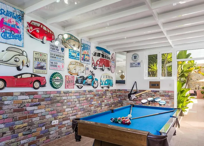 فيلة Charming 4 Bedrooms Tarez Private Pool بويرتو ذيل كارمين