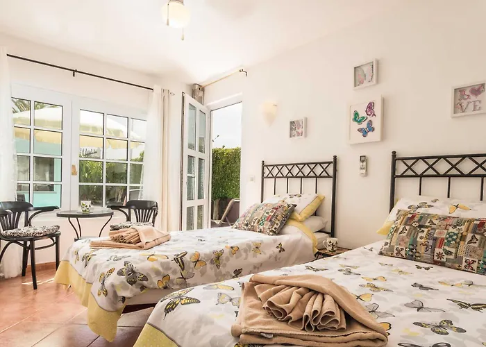 فيلة Charming 4 Bedrooms Tarez Private Pool